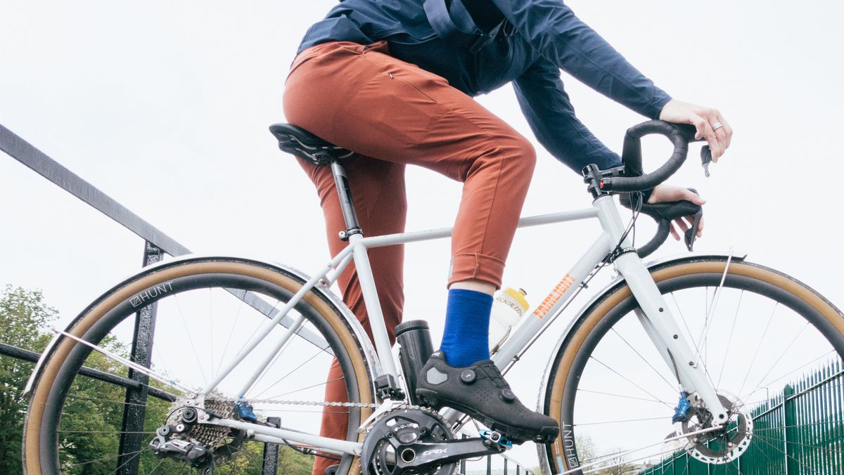 Meilleur pantalon de cyclisme de 2024 : six options pour pouvoir vous rendre au travail à vélo sans vous changer