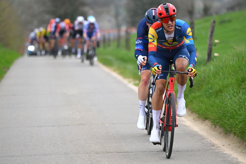 Jasper Stuyven (Lidl-Trek) has recovered from a broken collarbone to make the start of the Giro d
