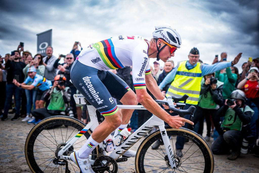Paris-Roubaix 2024: Mathieu van der Poel en route to victory