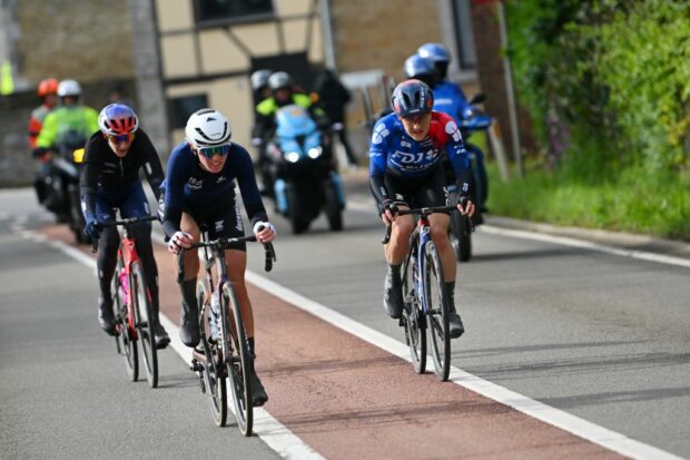 Flèche Wallonne Femmes: Pauliena Rooijakkers (Fenix-Alpecin) with Grace Brown (FDJ-SUEZ) during the early break