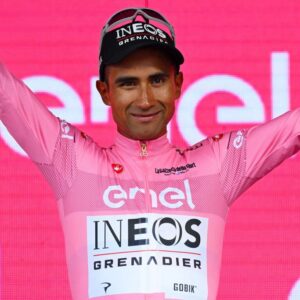 TORINO ITALY MAY 04 Jhonatan Narvaez of Ecuador and Team INEOS Grenadiers celebrates at podium as Pink Leader Jersey winner during the 107th Giro dItalia 2024 Stage 1 a 140km stage from Venaria Reale to Torino UCIWT on May 04 2024 in Torino Italy Photo by Tim de WaeleGetty Images