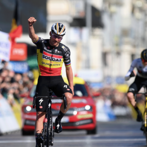 Remco Evenepoel wins stage 8 of Paris-Nice