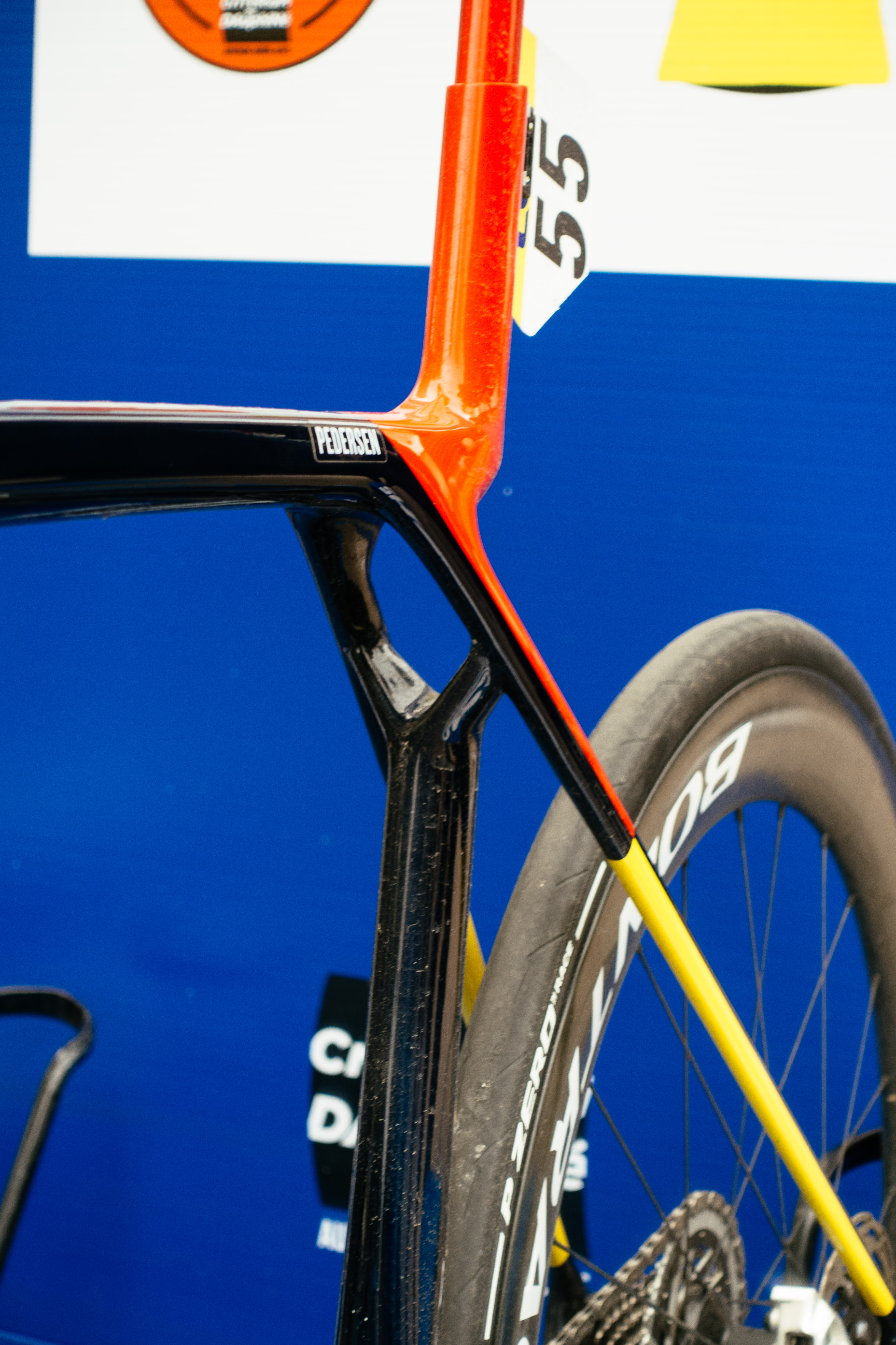 Le nouveau vélo de MAds Pedersen