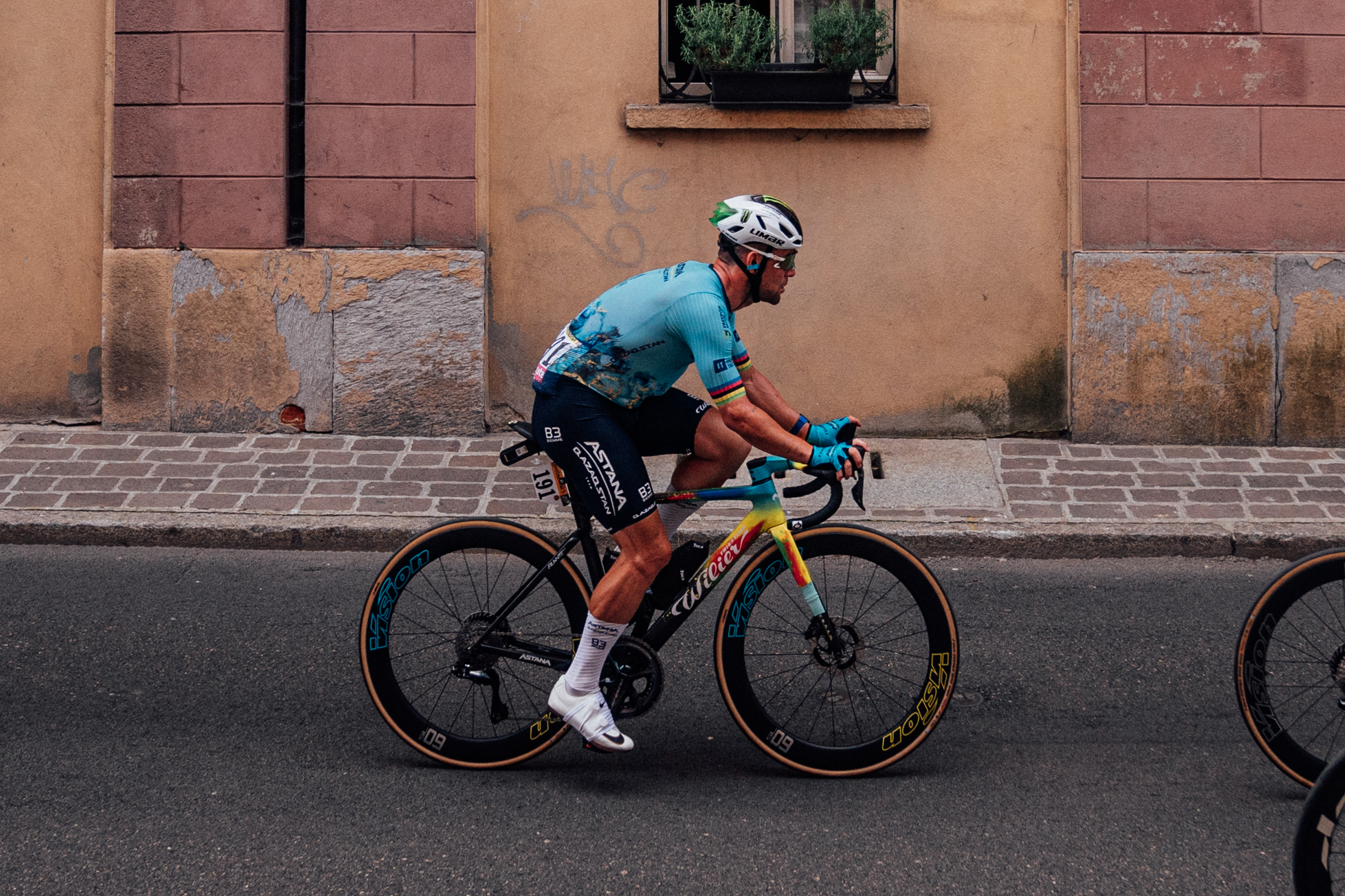 Gros plan sur le hack aérodynamique de Mark Cavendish