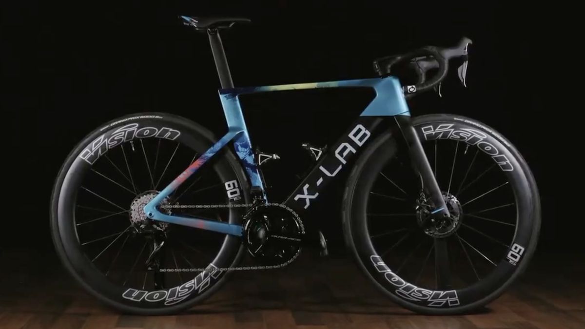 The X-Lab AD9 Astana team bike