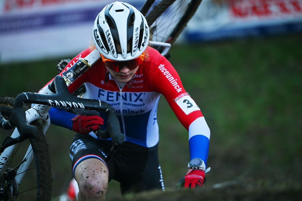 Puck Pieterse fera ses débuts en cyclocross dimanche lors de la Coupe du monde de Namur