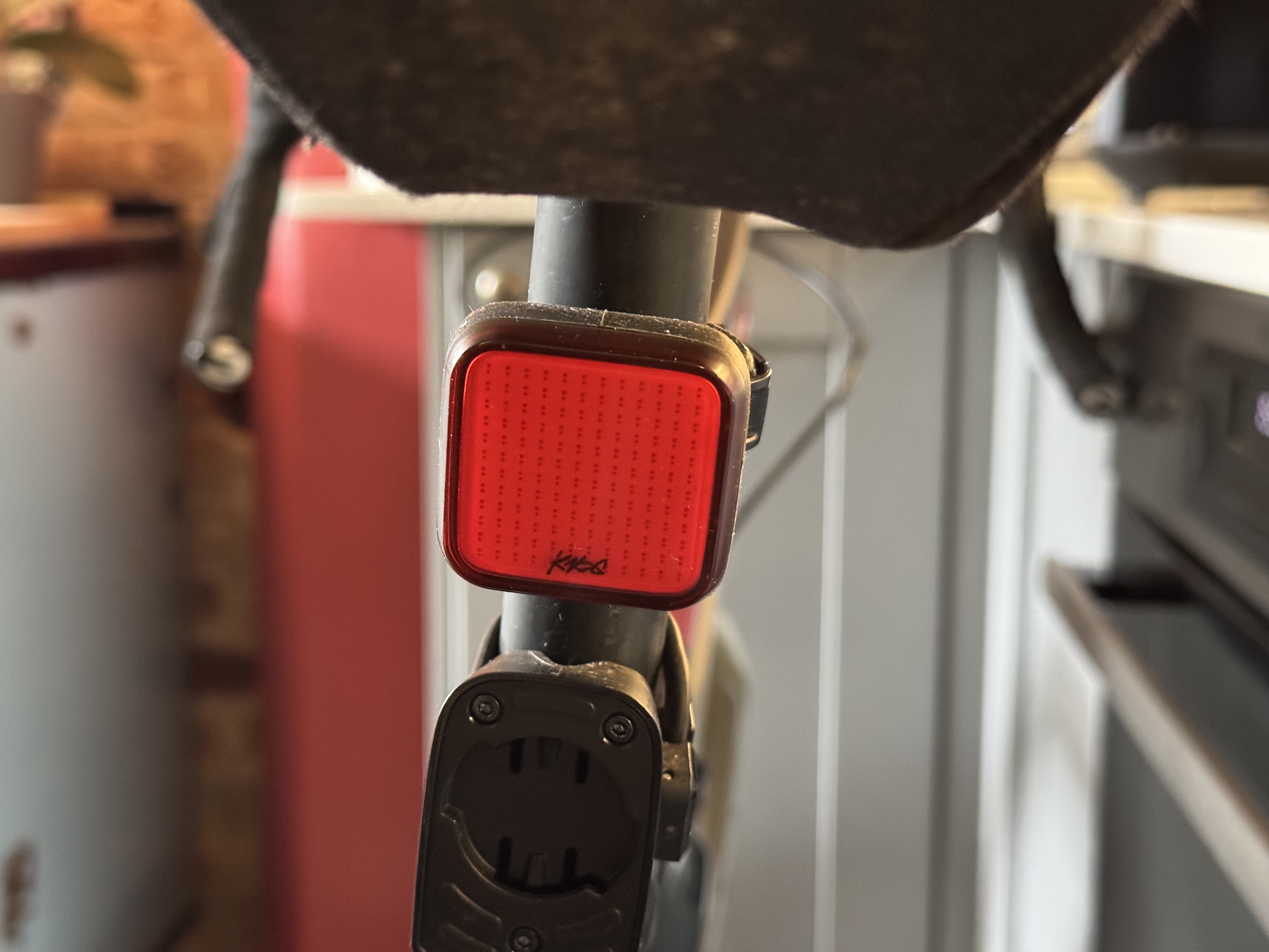 Lumière du vélo arrière blinder knog