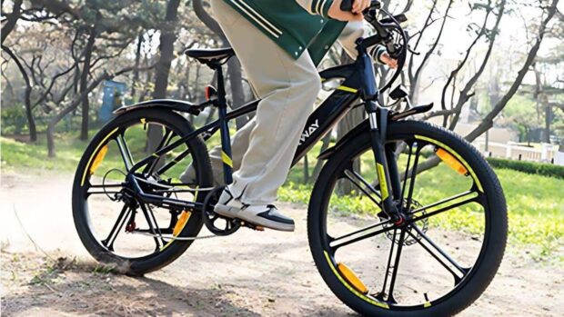 Ce vélo électrique à moins de 560 € offre 90 km d’autonomie
