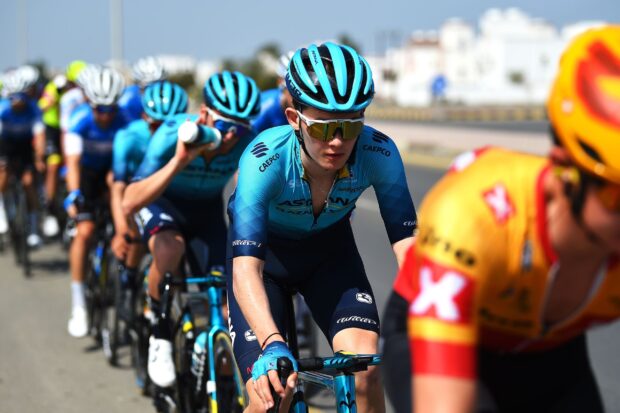 `` Je roule dans la peur et la douleur '': un autre jeune coureur de vélo se retire du pro peloton