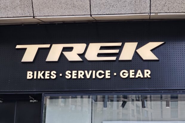 Trek rappelle plus de 75 000 vélos en raison d'un défaut de frein et demande aux gens de « cesser immédiatement » de les utiliser