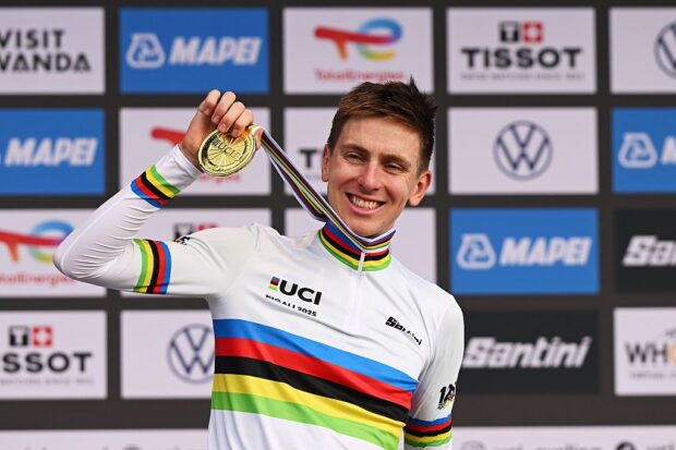 KIGALI, RWANDA - SEPTEMBER 28: Gold medalist Tadej Pogacar and Team Slovenia celebrates winning during the medal ceremony after the 98th UCI Cycling World Championships Kigali 2025, Men Elite Road Race a 267.5km race from Kigali to Kigali on September 28, 2025 in Kigali, Rwanda. (Photo by Dario Belingheri/Getty Images)