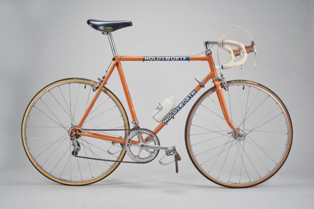 Ce vélo appartenait à une légende de la scène britannique des années 70, et penser que ce n'était qu'un vélo d'occasion