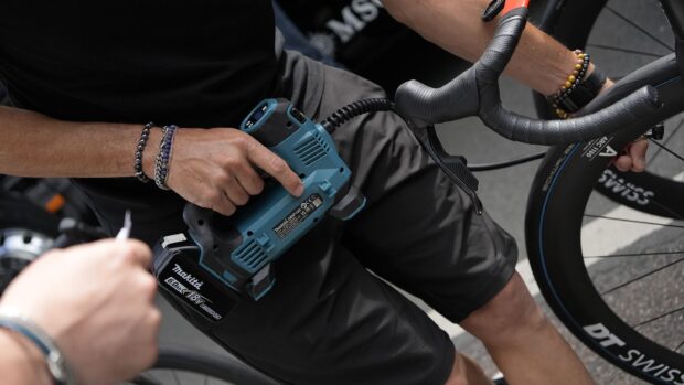 Polémique sur le crochet sans crochet : l'accident de Fabio Jakobsen a ouvert un nouveau front dans le débat sur la sécurité des jantes