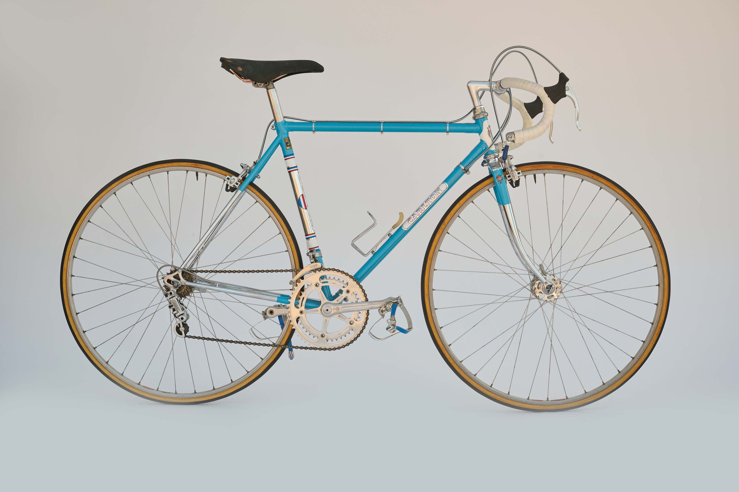Vélo de l'équipe TI Carlton : la machine pilotée et pilotée par un collectionneur