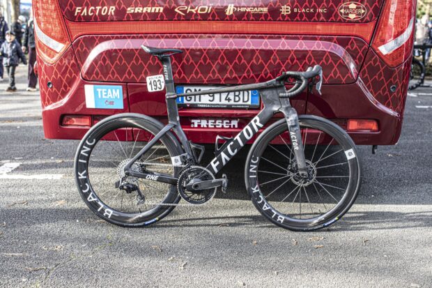 Factor One, prêt pour les classiques du printemps de Cole Kessler