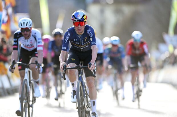 Tom Pidcock fera un retour surprise au Tour des Alpes