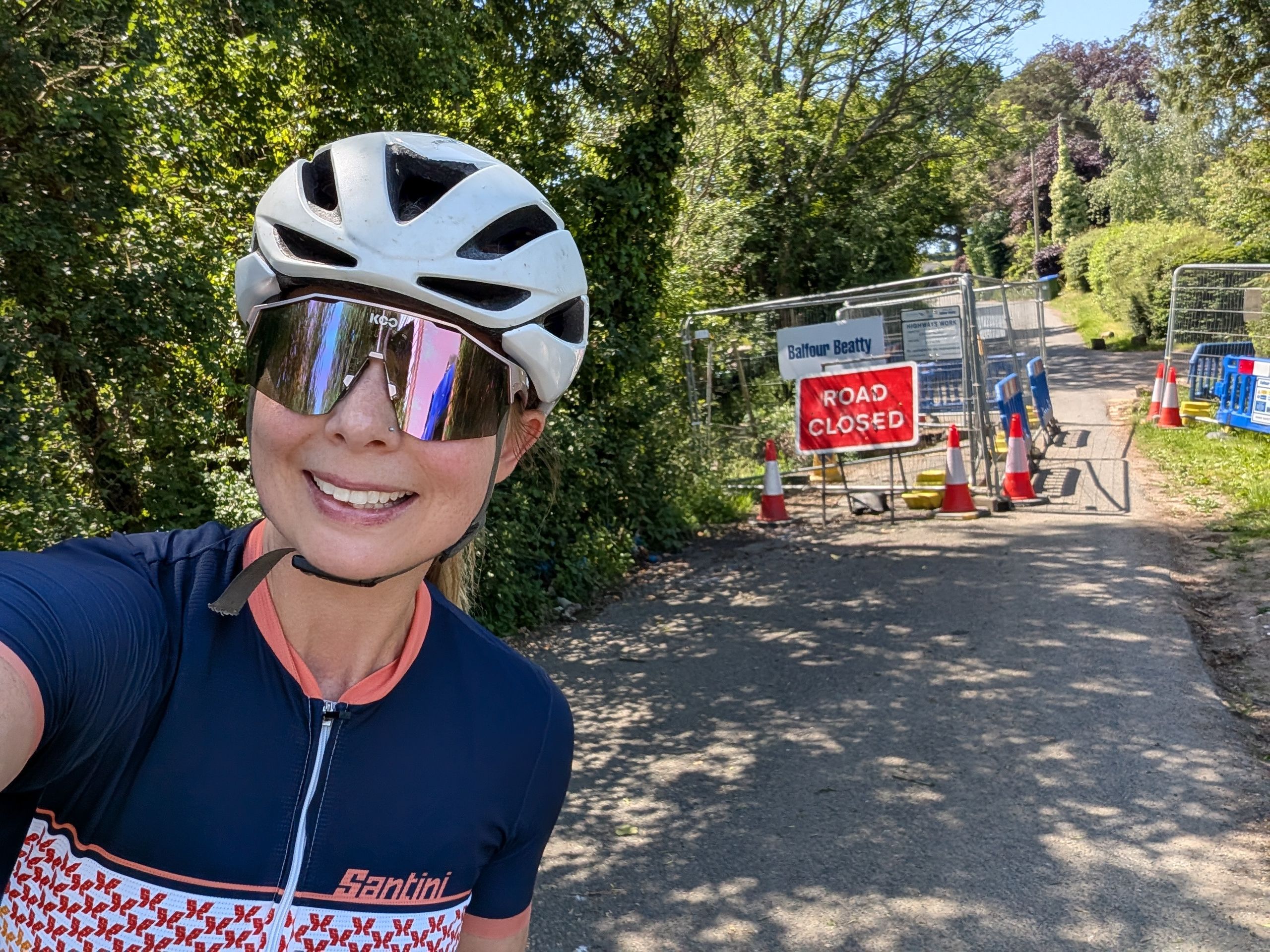 Est-ce la fermeture de route la plus « respectueuse des cyclistes » jamais réalisée ? Évidemment non, mais cela m'a permis de me sentir plus en sécurité et plus heureux sur mon vélo.