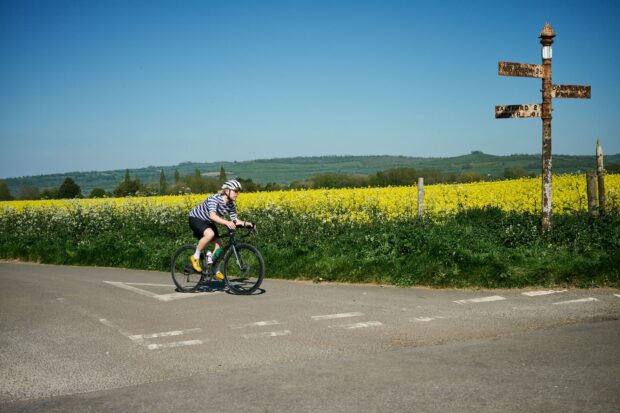 Ignorez les médias de droite qui dénigrent les cyclistes pour leurs clics et partez simplement faire une balade à vélo.