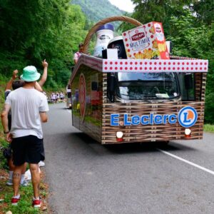 Box of groceries as a car
