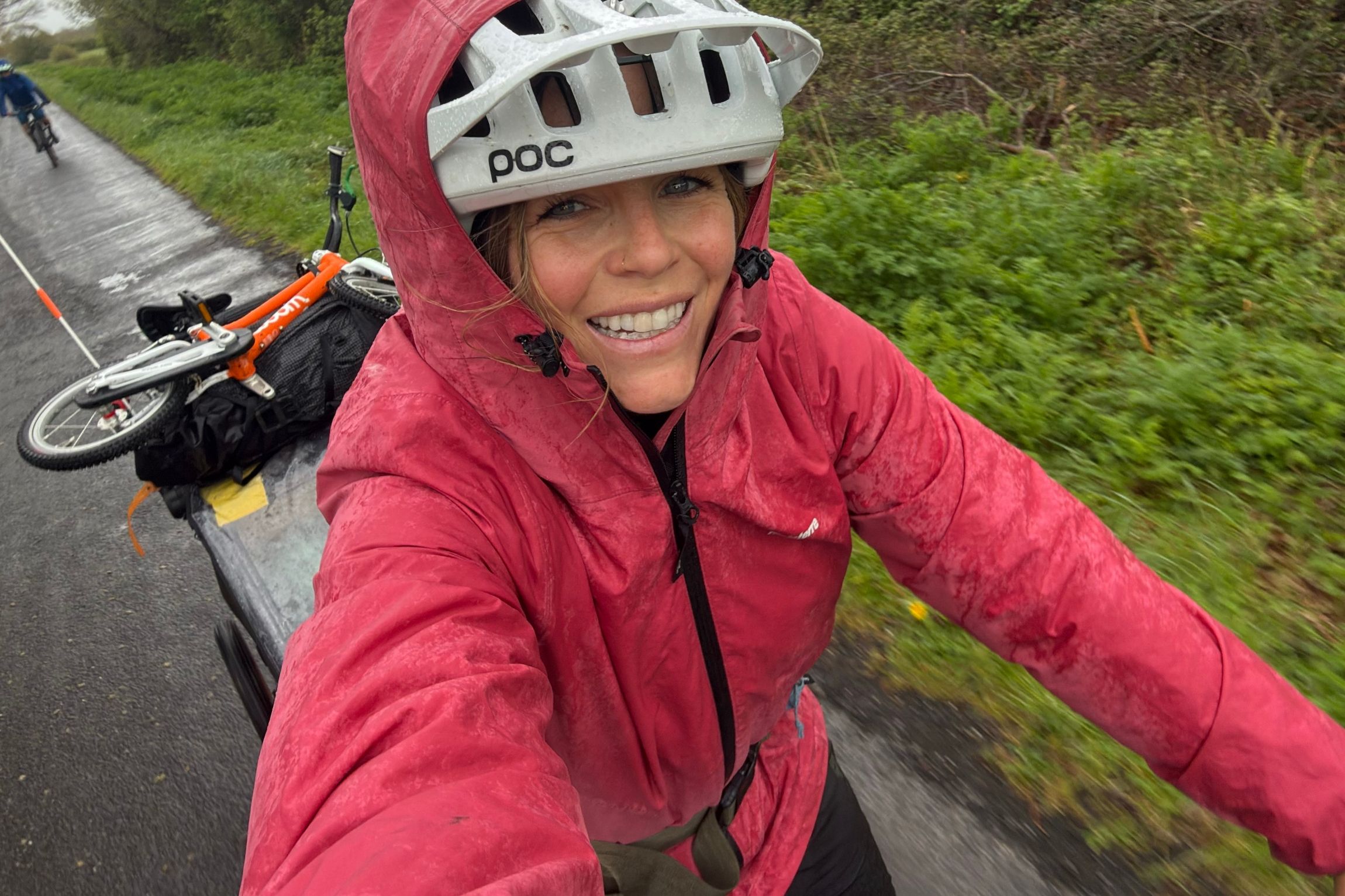 « Libérez-vous de ce fardeau ou de cette attente selon laquelle pour avoir de la joie, vous devez être productif » : la maman britannique de l'aventure inspire des milliers de personnes à se lancer dans de petites aventures