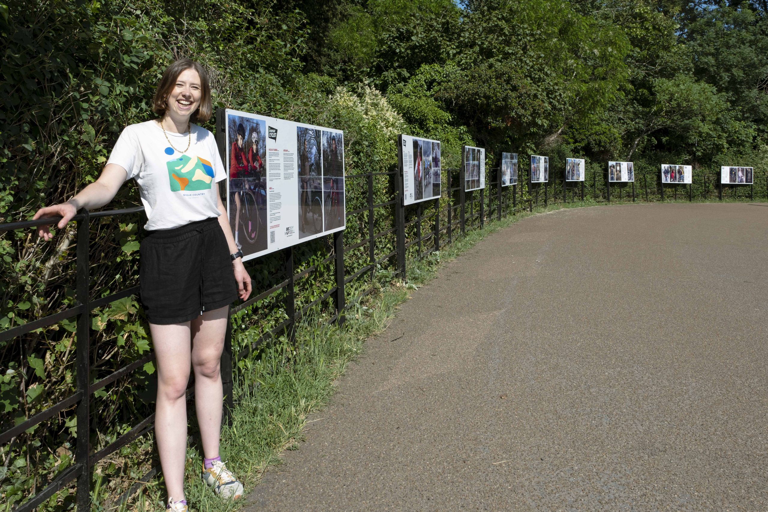 « Je veux que le vélo soit un espace plus bienvenu » : comment un employé d'un magasin de vélos devenu photographe s'est rebellé contre l'imagerie marketing avec cette nouvelle exposition