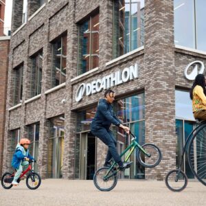 « Notre voyage ne fait que commencer » – Decathlon investit dans Brompton alors que les entreprises cherchent à agrandir l'avenir de l'emblématique vélo pliant