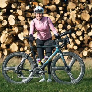 « Plus qu'une tentative de record » – Le Dr Sarah Ruggins s'apprête à entamer le chrono le plus rapide connu pour le cyclisme sur 6 000 km du bas vers le sommet de l'Europe