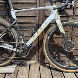 Examen des roues Scope R4.G : La paire de roues de gravier économique de la gamme Scope est le bien meilleur achat