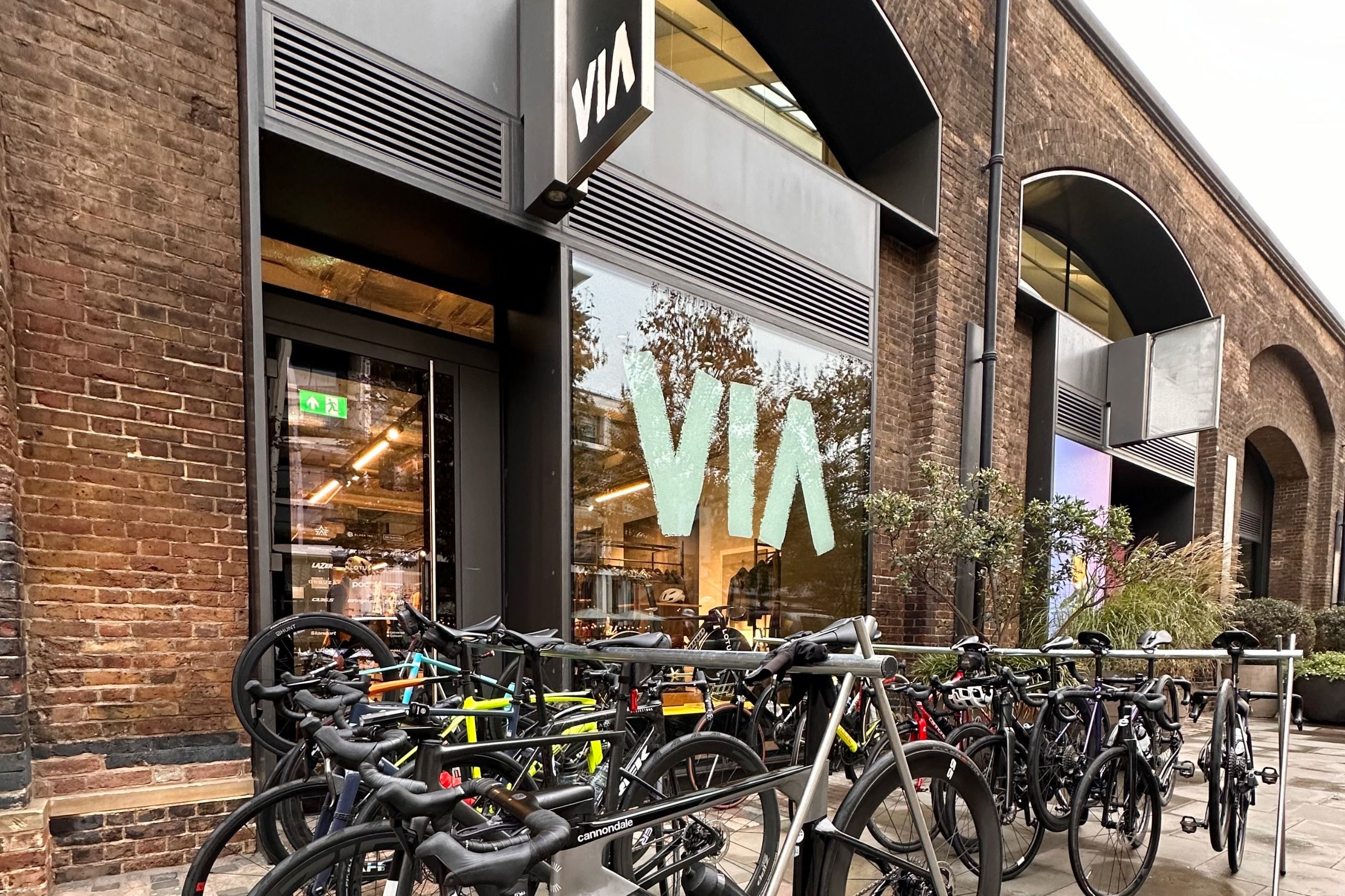 Le mystère entoure la fermeture d’un magasin de vélos populaire à Londres