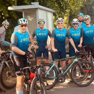 « Dévasté par la perte de l'un des bons gars du cyclisme » – Un cycliste du club écossais décède après avoir été heurté par un conducteur de voiture lors d'un entraînement