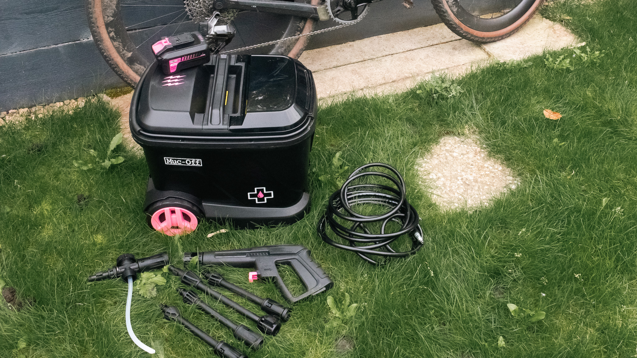 Détails du nettoyeur haute pression pour vélo mobile Muc-Off