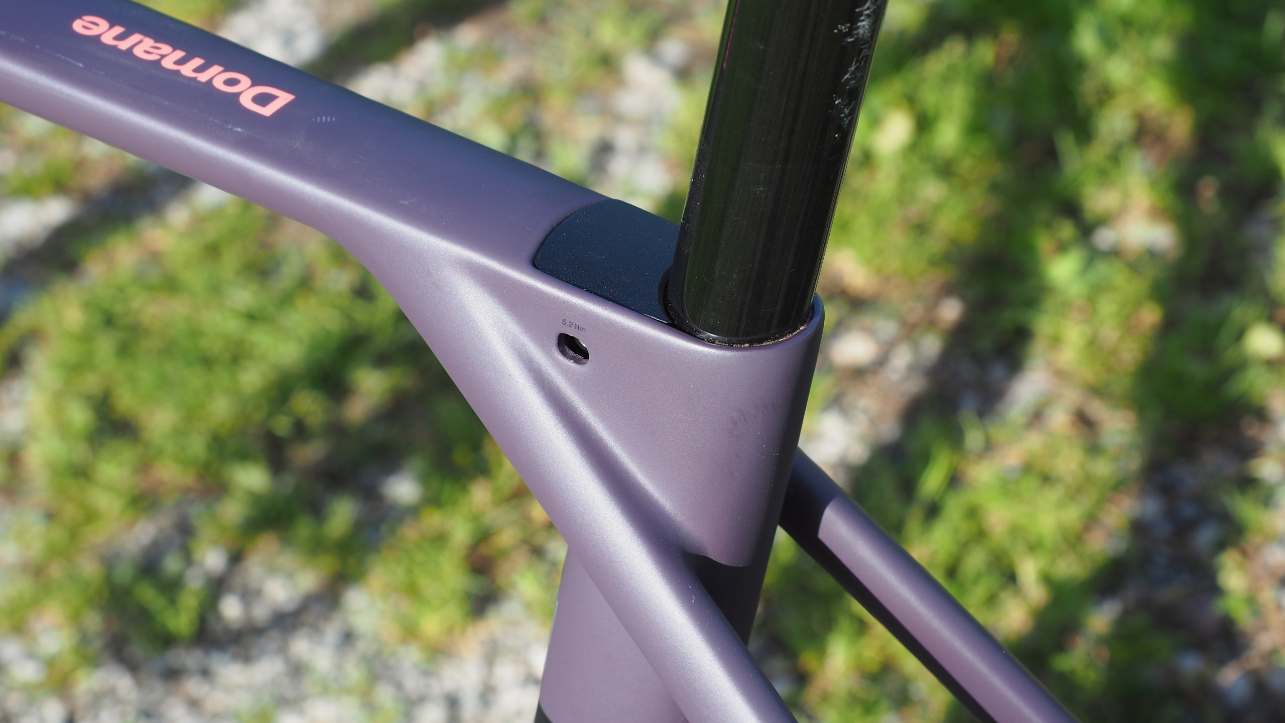 Tige de selle en carbone Bontrager sur un Trek Domane SL 5 Gen 5