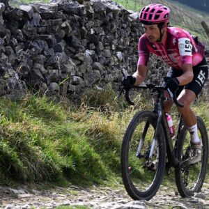 « Je roulerai toujours, mais plus en rose » – Lachlan Morton révèle qu'il quitte EF Education