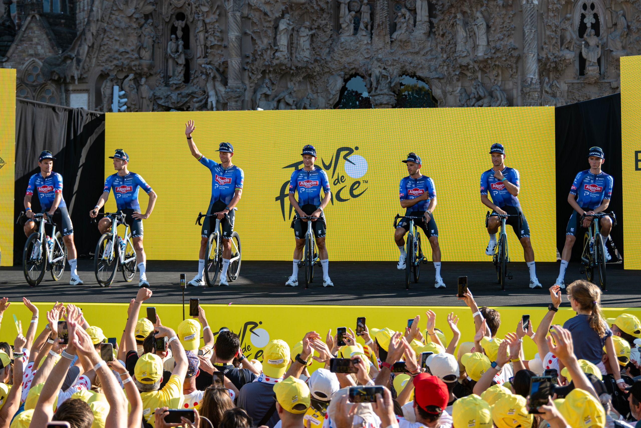 Les fans ont demandé d'acheter des billets pour la présentation de l'équipe du Tour de France 2027 à Édimbourg – voici comment obtenir le vôtre